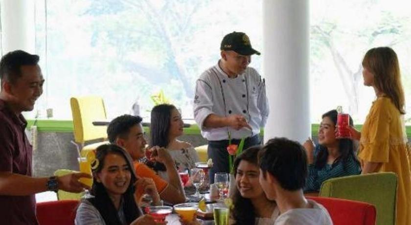 ทามัน ดายู กอลืฟ คลับ แอนด์ รีสอร์ต Hotel Prigen ภายนอก รูปภาพ