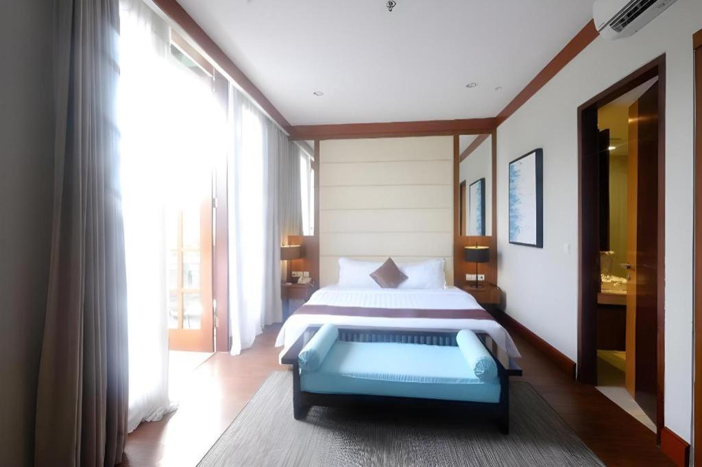 ทามัน ดายู กอลืฟ คลับ แอนด์ รีสอร์ต Hotel Prigen ภายนอก รูปภาพ